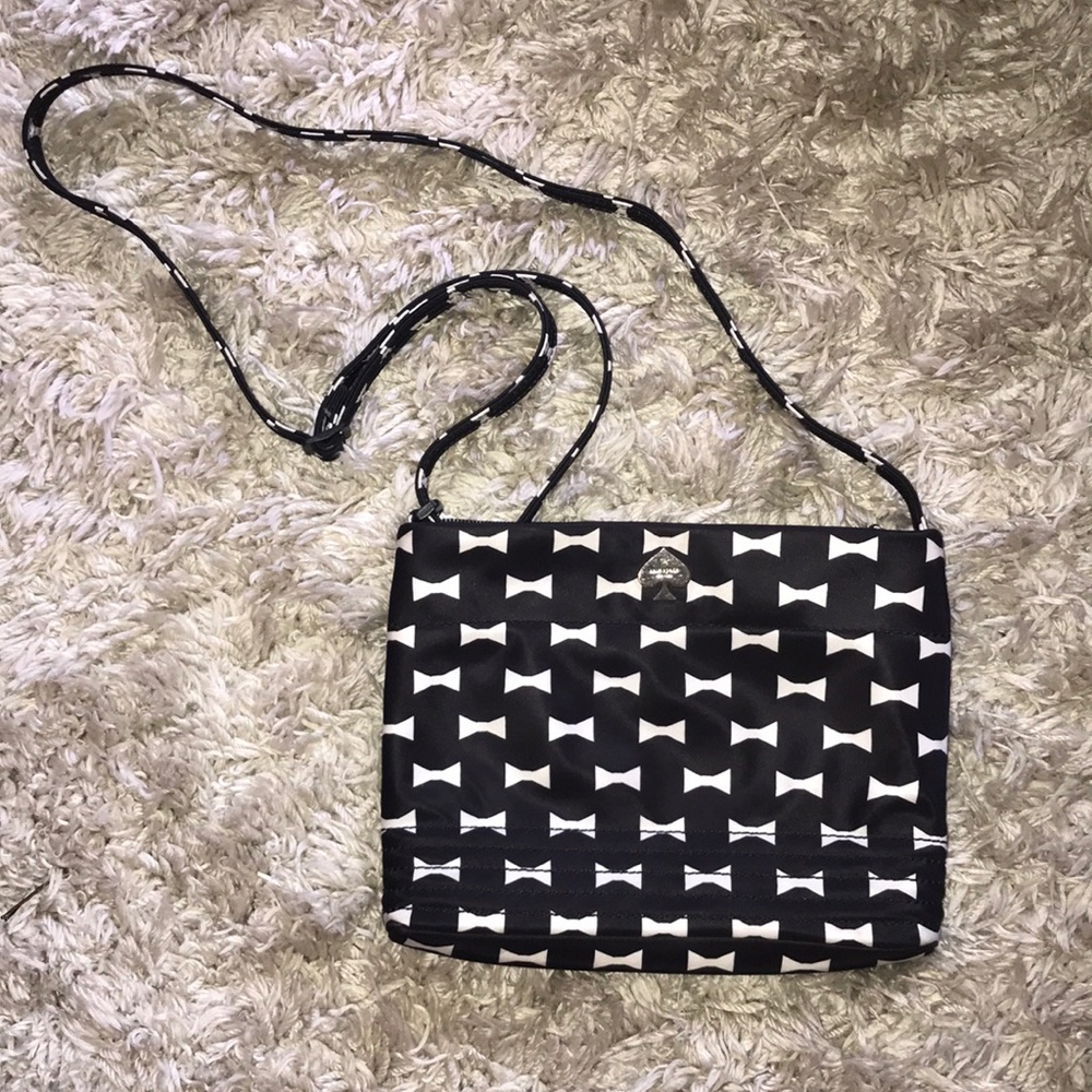 Kate Spade black and white bow tie print purse !